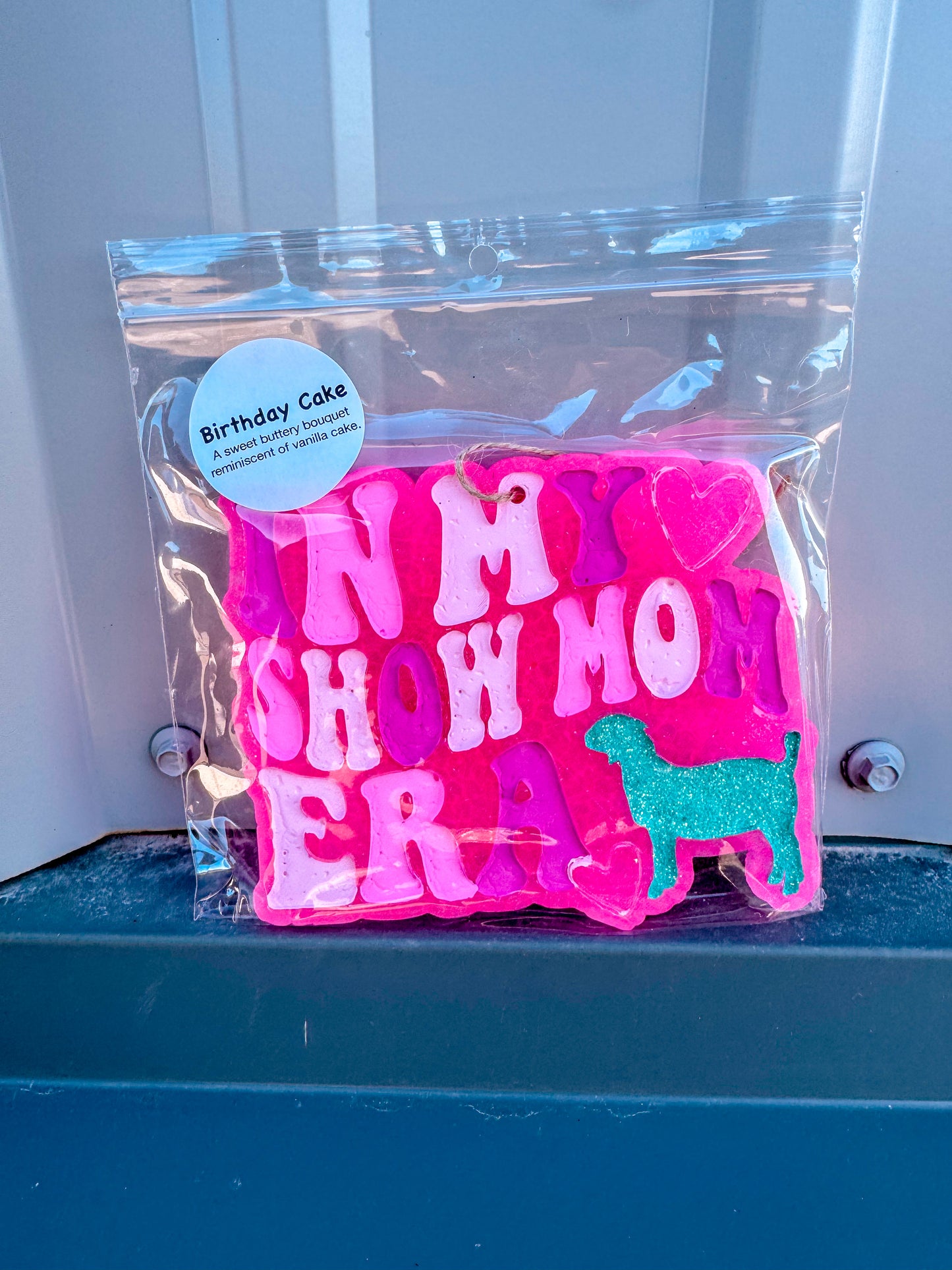 In my Show mom era freshie (Goat)