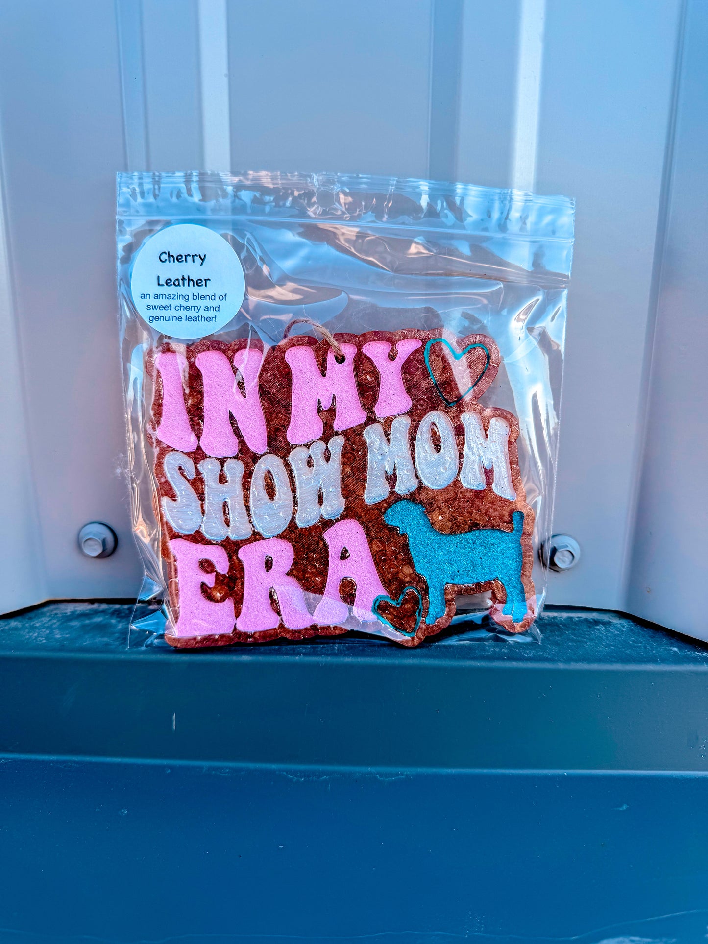 In my Show mom era freshie (Goat)