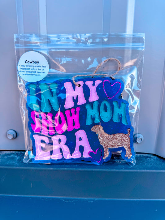 In my Show mom era freshie (Goat)