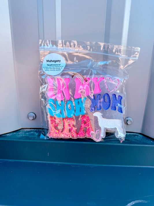 In my Show mom era freshie (Lamb)